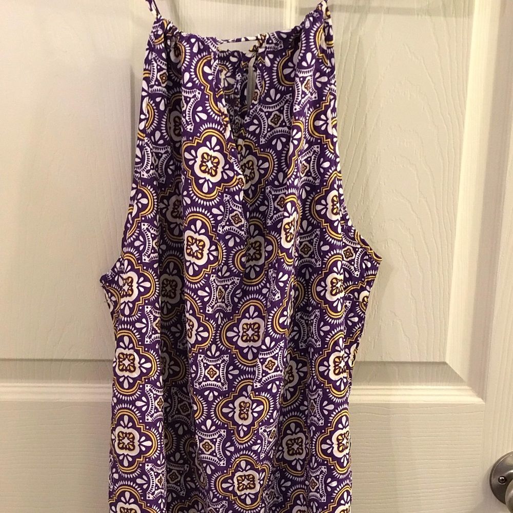Keyhole tank shirt! LSU COLORS!